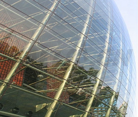 修建幕墙里的全玻幕墙相关知识-pg电子模拟器铝业